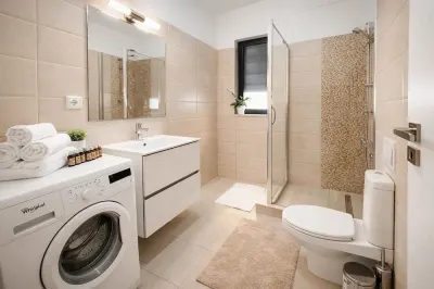 Mobilat si utilat, 55 mp la etaj 3 in bloc nou - foto 2