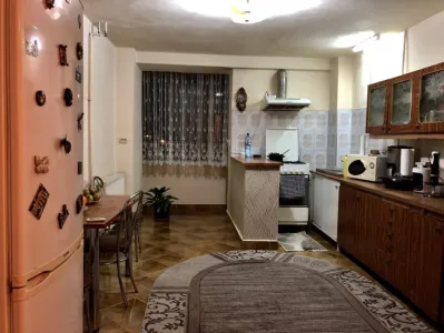 Model mare, mobilat si utilat in Mircea Cel Batran - Timisoara