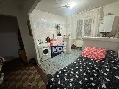 Confort 1 la etajul 2, model mare  cu centrală propie lingă Piața Doina - foto 10