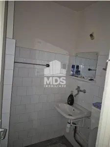 Decomandat 75 mp, 2 bai, etaj intermediar aproape de Mall - foto 5