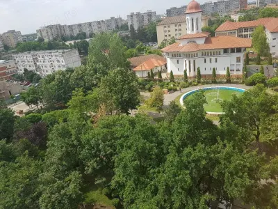 Decomandat, mobilat si utilat, etaj intermediar - foto 7