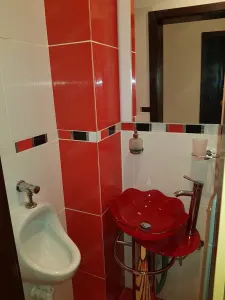 Decomandat, mobilat si utilat, etaj intermediar - foto 10