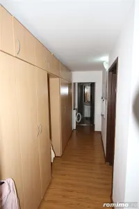 Decomandat cu 2 bai, modelul cel mai mare - foto 9