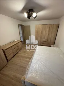 Decomandat, mobilat si utilat in Complex - foto 5