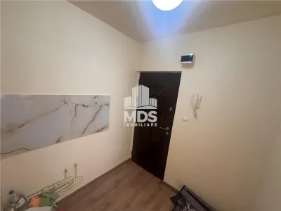 Garsoniera proaspat renovata la parter in zona Soarelui - foto 6