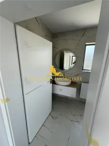 NOVISIMO-IMOBILIARE: VILA IN ZONA ALBERT - foto 14