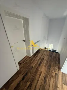 NOVISIMO-IMOBILIARE: VILA IN ZONA ALBERT - foto 5