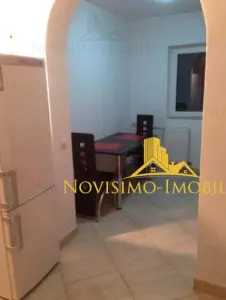 APARTAMENT CU 2 CAMERE DE INCHIRIAT IN ZONA DEMOCRATIEI - foto 3