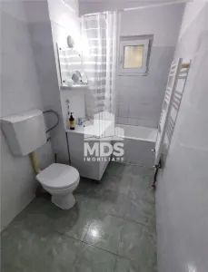 Decomandat la etaj 1 cu 2 bai si 2 balcoane aproape de Mall - foto 8