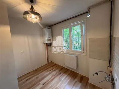 Renovat complet Mc Donald Circumvalatiunii cu balcon - foto 14