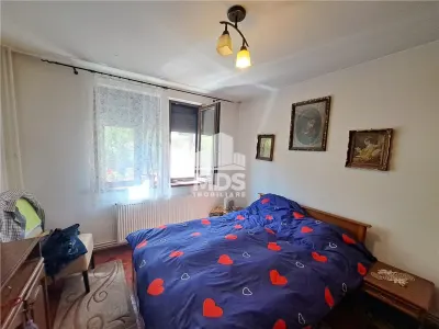 Mobilat și utilat la et 1 in bloc de caramida, cu garaj inclus in preț - foto 5