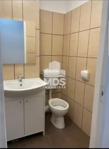 Mobilat si utilat la etajul 2 aproape de piata Doina - foto 4