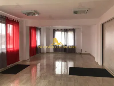 SPATIU COMERCIAL DE INCHIRIAT ZONA CENTRALA - Ploiesti