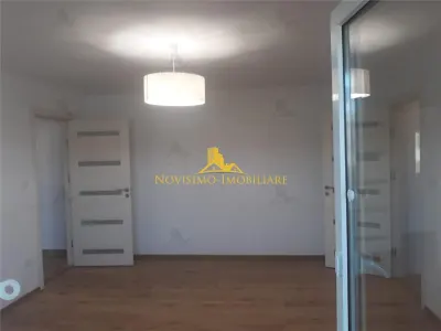 APARTAMENT DE INCHIRIAT CU 2 CAMERE IN ZONA  9 MAI - foto 2