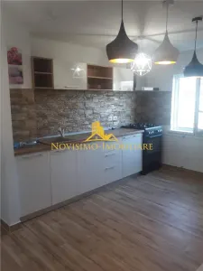 APARTAMENT DE INCHIRIAT CU 2 CAMERE IN ZONA  9 MAI - foto 5