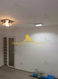 SPATIU CU 3 CAMERE  DE INCHIRIAT  IN ZONA  MALU ROSU - foto 7