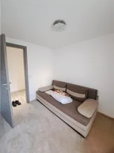 Etaj 1 cu 2 dormitoare și 2 balcoane, mobilat și utilat - foto 9