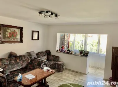 3 CAMERE, DECOMANDAT, GARAJ, MOBILAT SI UTILAT ZONA FABRIC! - Timisoara