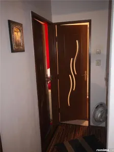Decomandat cu 2 bai si 2 balcoane - foto 4