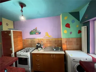 NOVISIMO-IMOBILIARE: APARTAMENT CU DOUA CAMERE , MOBILAT, IN ZONA CENTRALA - foto 6