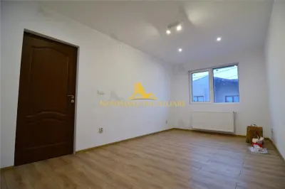 NOVISIMO-IMOBILIARE : VILA ZONA CENTRALA - foto 3