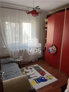 Decomandat cu 2 bai, 2 balcoane langa Nora - foto 3