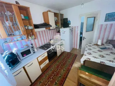 3 camere , decomandat , Girocului - foto 3