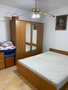 Mobilat si utilat complet linga Casa Tineretului - foto 5