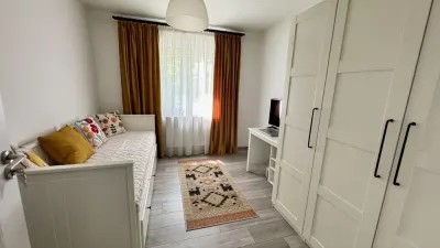 Decomandat la etaju 3 cu garaj subteran inclus - foto 3