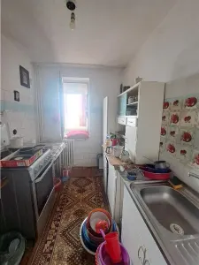 Apartament 2 camere in bloc anvelopat et intermediar - foto 6