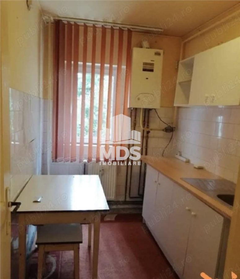 Decomandat, model mare cu centrala propie - Timisoara
