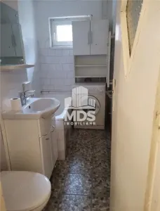 Decomandat, model mare cu centrala propie - foto 4