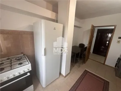 Decomandat cu 2 balcoane, et 3, mobilat, linga Shopping City - foto 11
