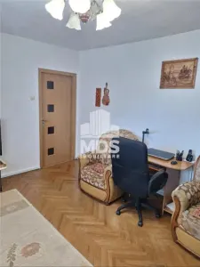 Confort 1 la etajul 2 cu centrală propie - foto 10