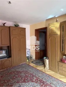 Etaj 1 cu 2 bai si 2 balcoane si garaj sub bloc - foto 3