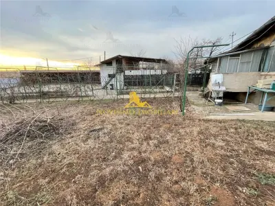 NOVISIMO-IMOBILIARE: CASA + TEREN 1400 M2  IN ZONA PAULESTI - foto 10