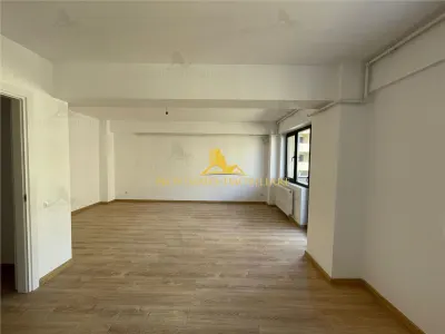 NOVISIMO-IMOBILIARE: GARSONIERA DUBLA  IN ZONA MIHAI BRAVU - foto 4
