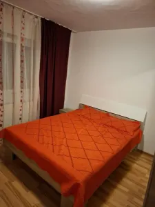 Decomandat, mobilat si utilat, linga piata Noua - foto 6
