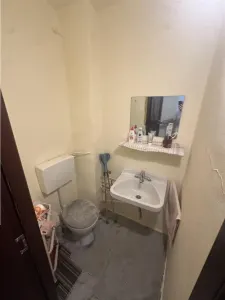 Decomandat cu 2 bai si 2 balcoane etaj intermediar - foto 7