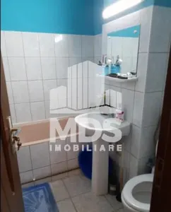 3 camere decomandat zona Lipovei - foto 3