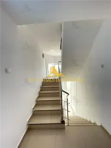 NOVISIMO-IMOBILIARE: VILA DE INCHIRIAT , INCLUSIV PENTRU MUNCITORI - foto 13