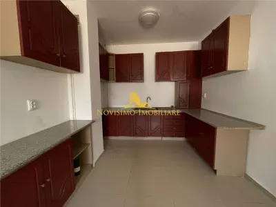 NOVISIMO-IMOBILIARE: VILA  IN ZONA CENTRALA - foto 11