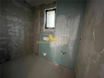 NOVISIMO-IMOBILIARE: AP. CU 3 CAM. , DOUA BAI IN ZONA SEMICENTRALA, P+BOXA - foto 13