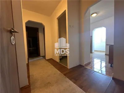 2 camere decomandat, 54 mp, Zona Lipovei! - foto 7