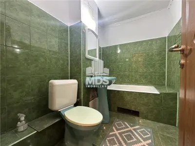 2 camere decomandat, 54 mp, Zona Lipovei! - foto 9