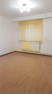 NOVISIMO-IMOBILIARE: SPATIU COMERCIAL DE INCHIRIAT IN ZONA REPUBLICII - foto 3