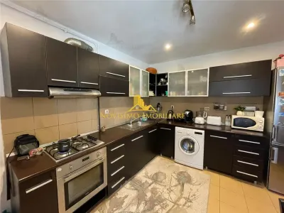 NOVISIMO-IMOBILIARE: CASA CU 3 CAMERE IN ZONA LUPENI - foto 9