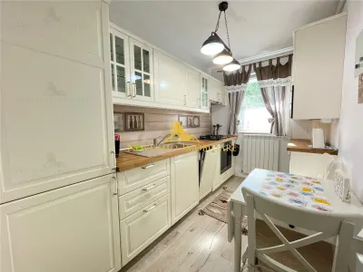 NOVISIMO-IMOBILIARE: AP. DE INCHIRIAT CU 2 CAMERE , LUX - foto 10