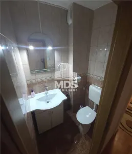 Mobilat si utilat cu 2 bai linga Piata Verde - foto 2