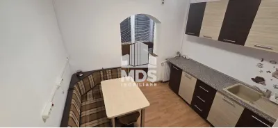 Mobilat si utilat cu 2 bai linga Piata Verde - foto 4